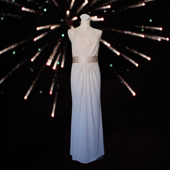 VERA WANG WHITE • size 12 gown cold shoulder satin waist bridesmaid bride bridal - Picture 1 of 8